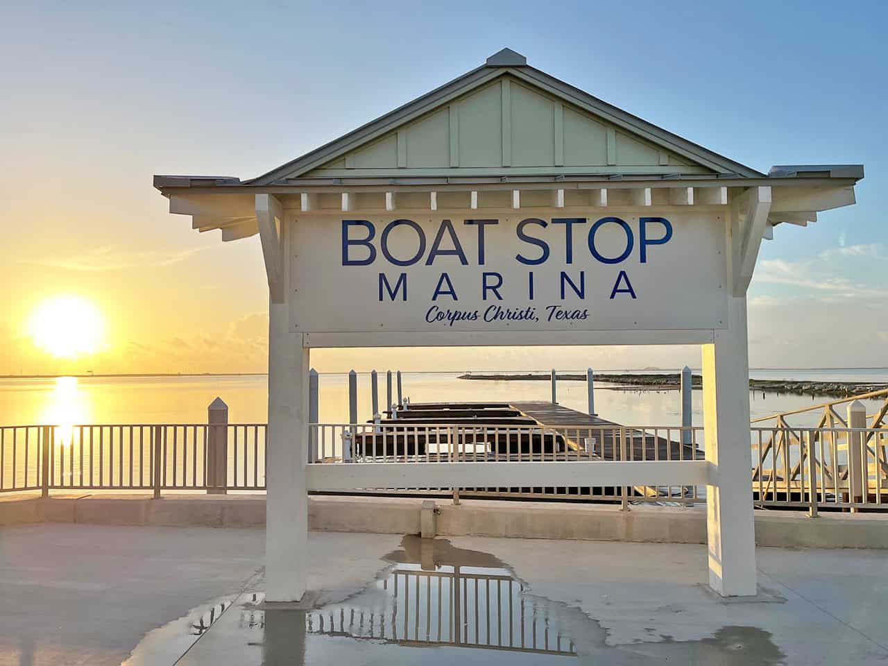 corpus christi marina parking